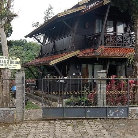 Villa Kayu Argapuri Resort Ciwidey Pengalongan Esterno foto