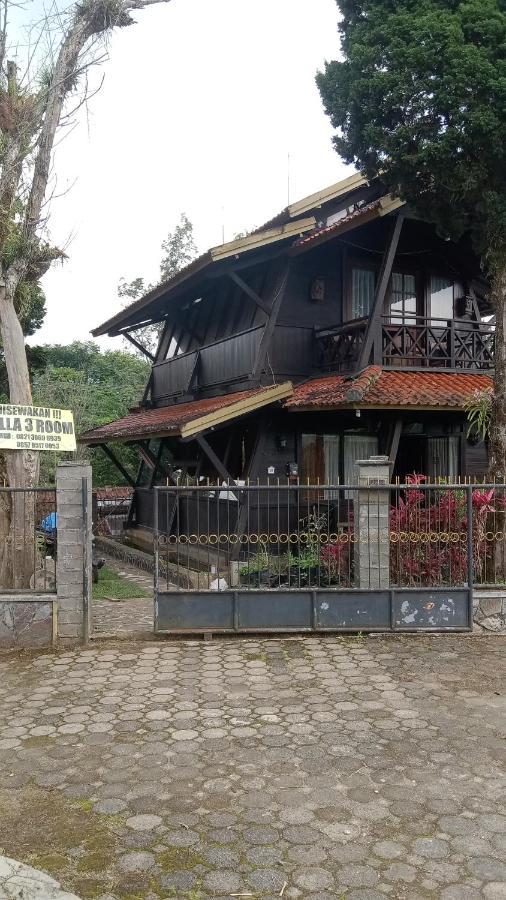 Villa Kayu Argapuri Resort Ciwidey Pengalongan Esterno foto